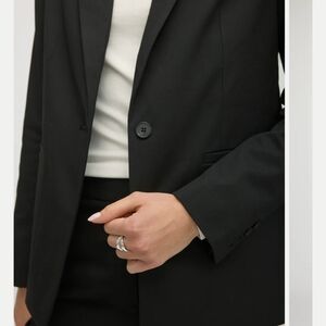 Kit and Ace Black Blazer